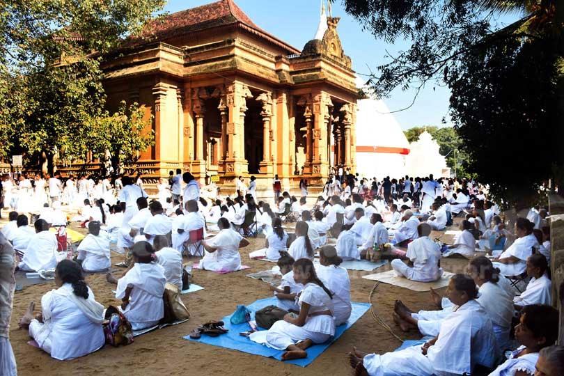 October in Sri Lanka: main view